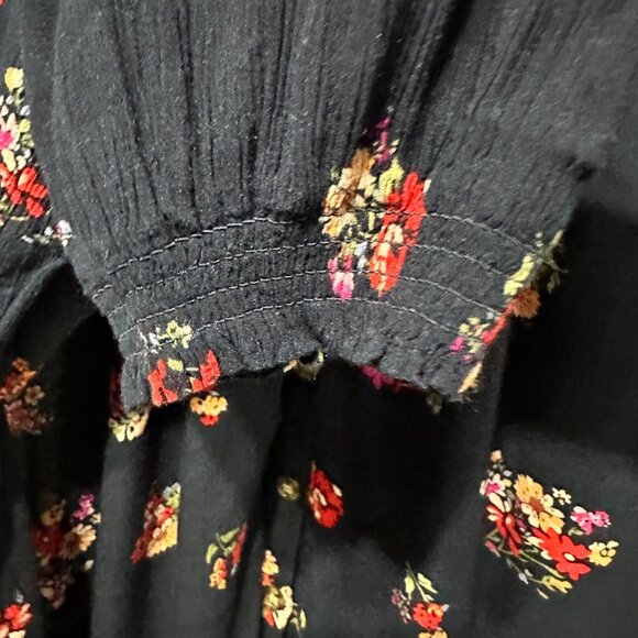 Democracy size L navy floral smocked neck and cuffs long sleeve Boho poet top - Picture 2 of 8